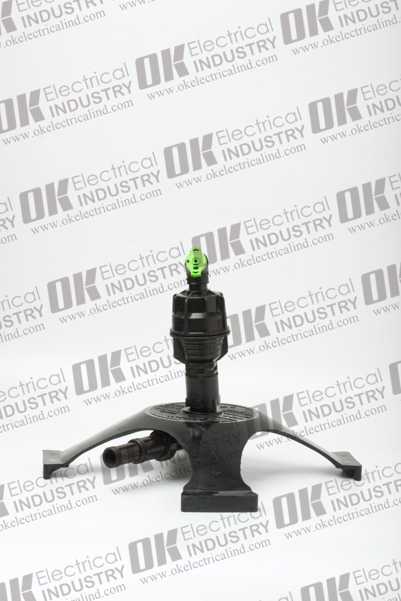 Agricultural sprinkler wobbler with base